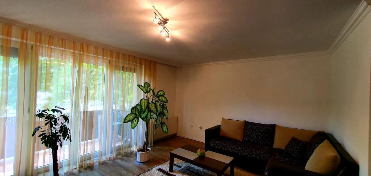 Bazsi Apartman Siofok Exterior photo